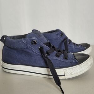 Converse Kids Chuck Taylor All Star Sneaker - Size 1